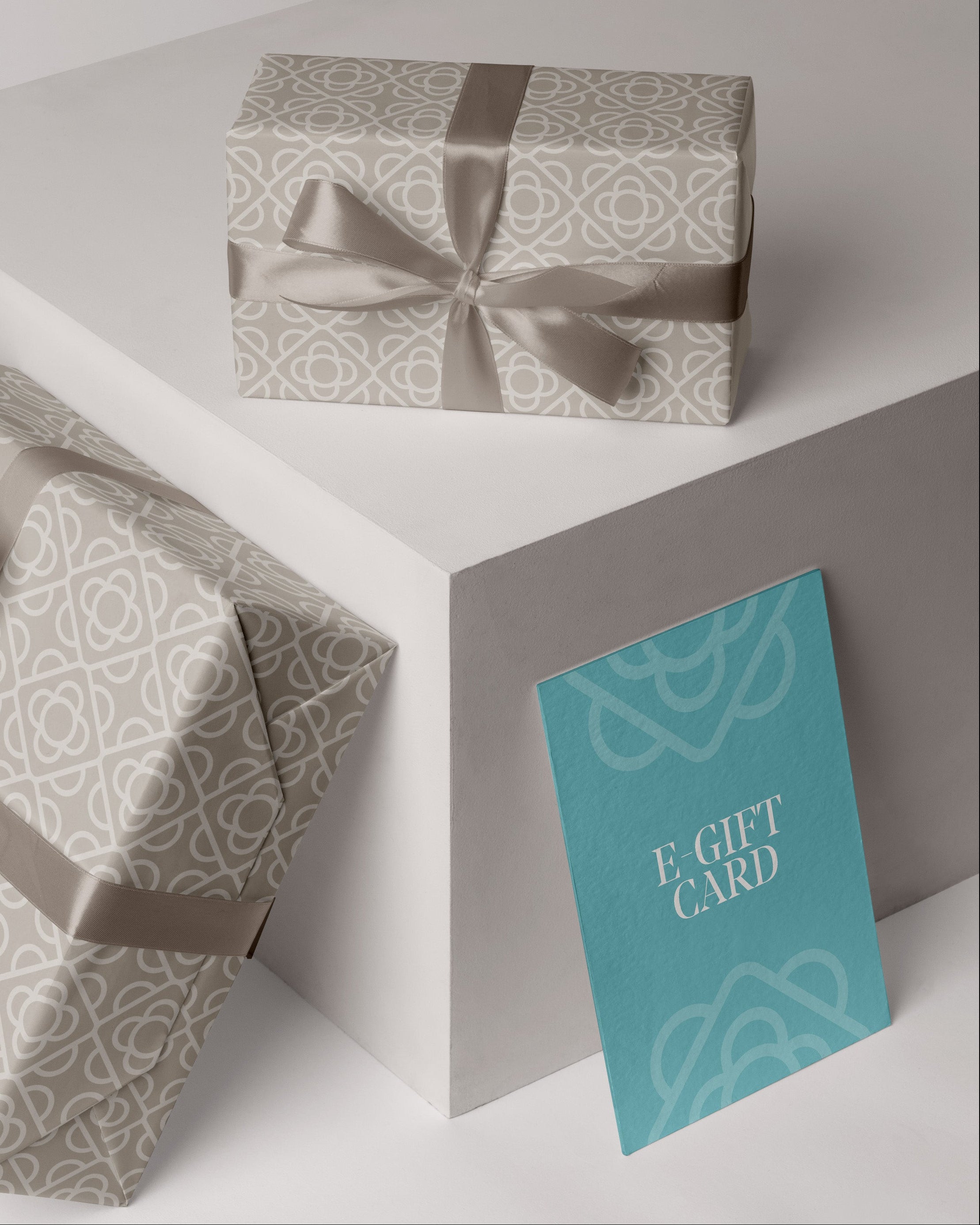 Carte Cadeau Bone & White