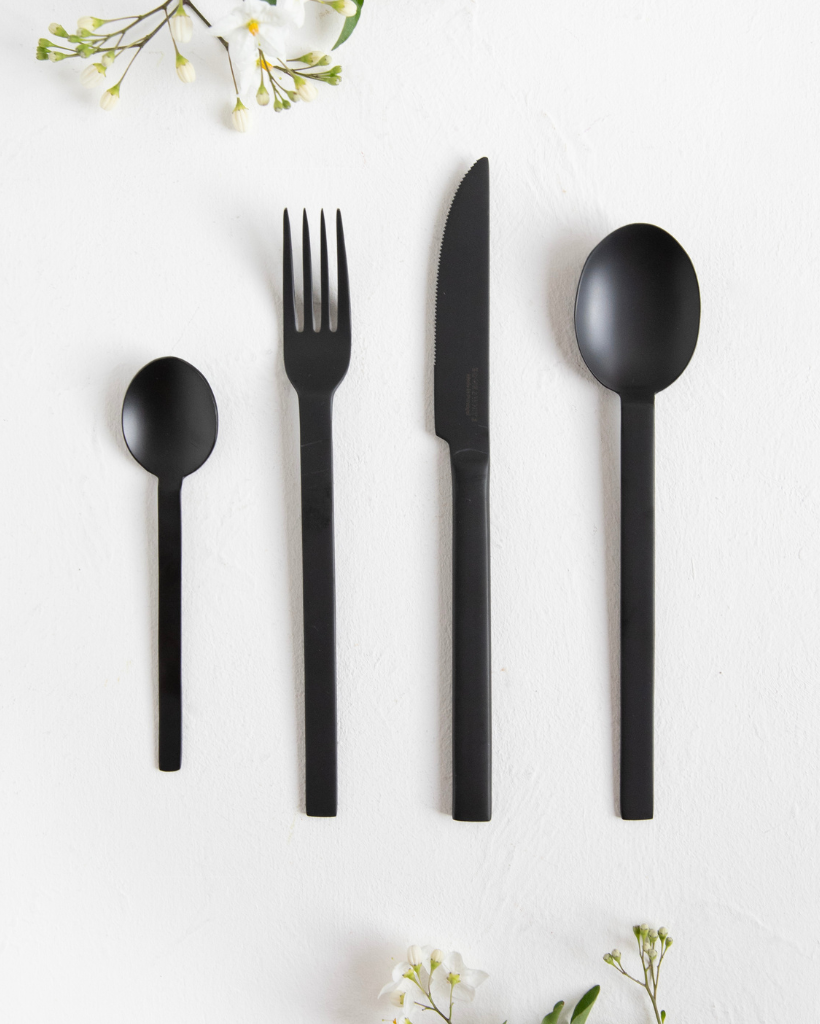 Ménagère Black Tokyo Mate 24 pièces