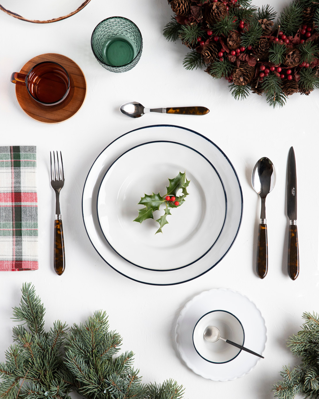Assiette Plate Blue Edge