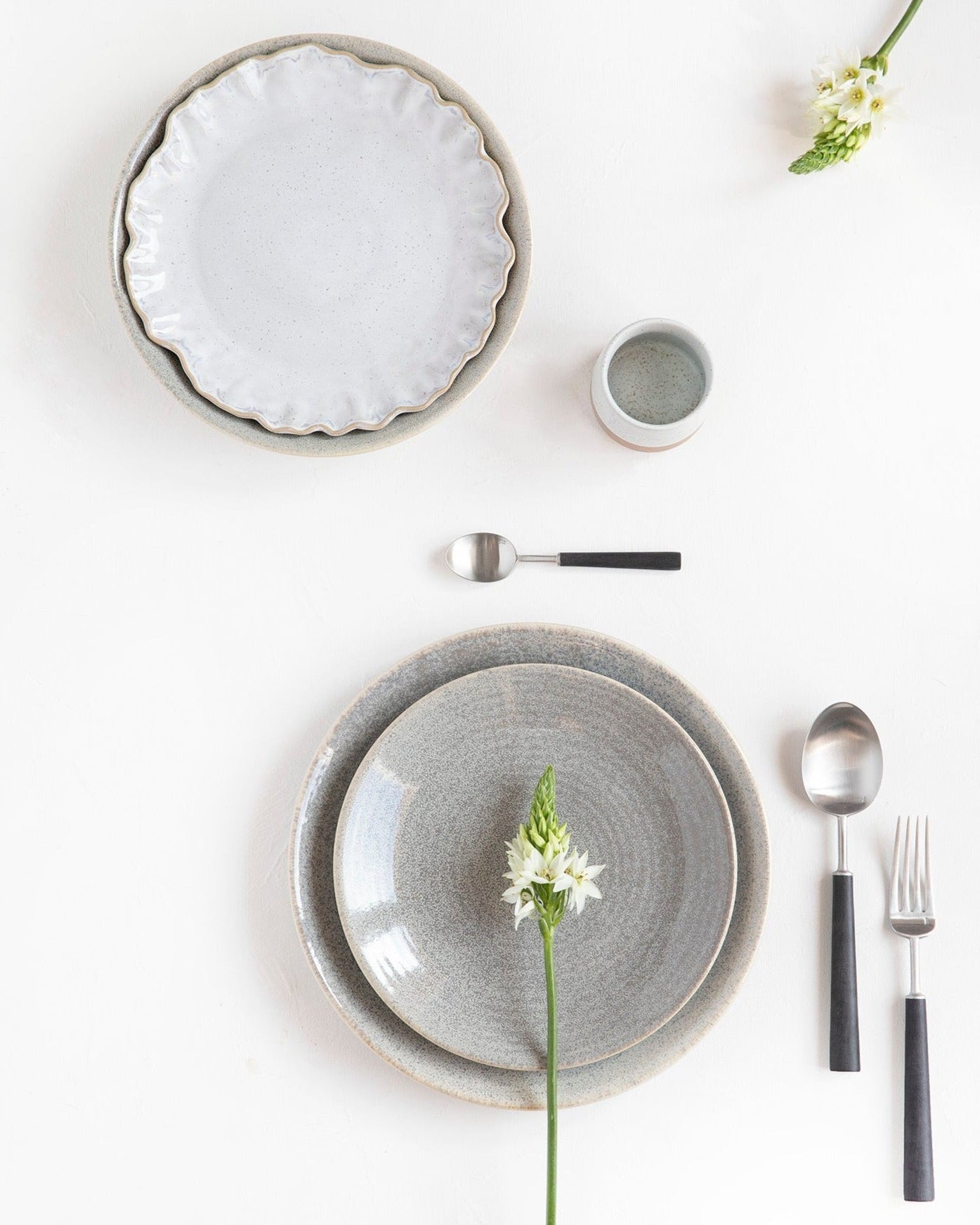 Sandy 12-piece Dinner Set