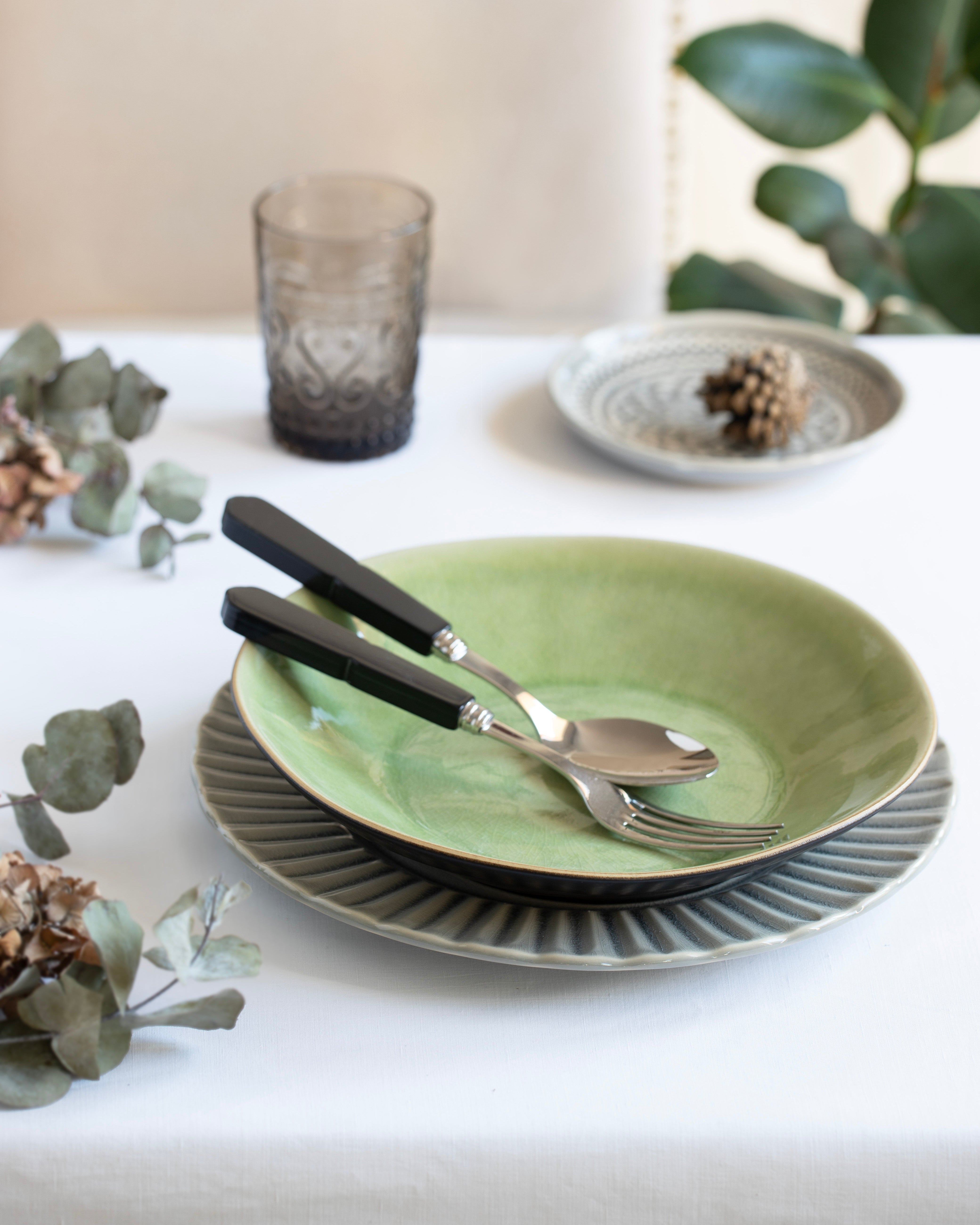 Deep Plate Riviera Green