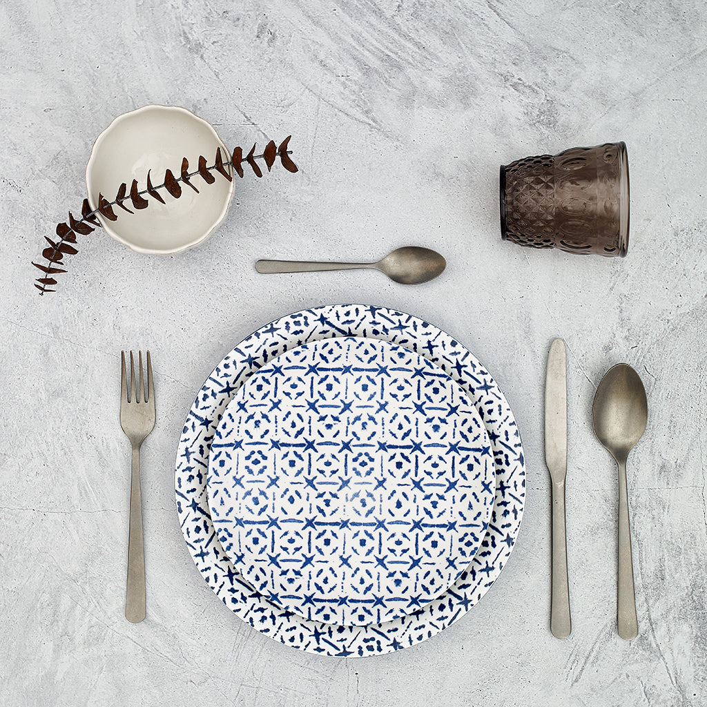 Plato llano Indigo Tile